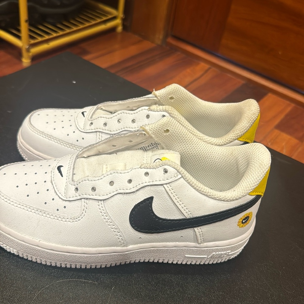 Special addition, Air Force ones from Beaverton with Love 💕